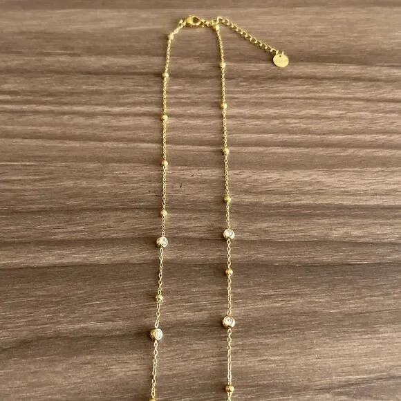 Gold Butterfly Necklace Q456 - Picture 5 of 6